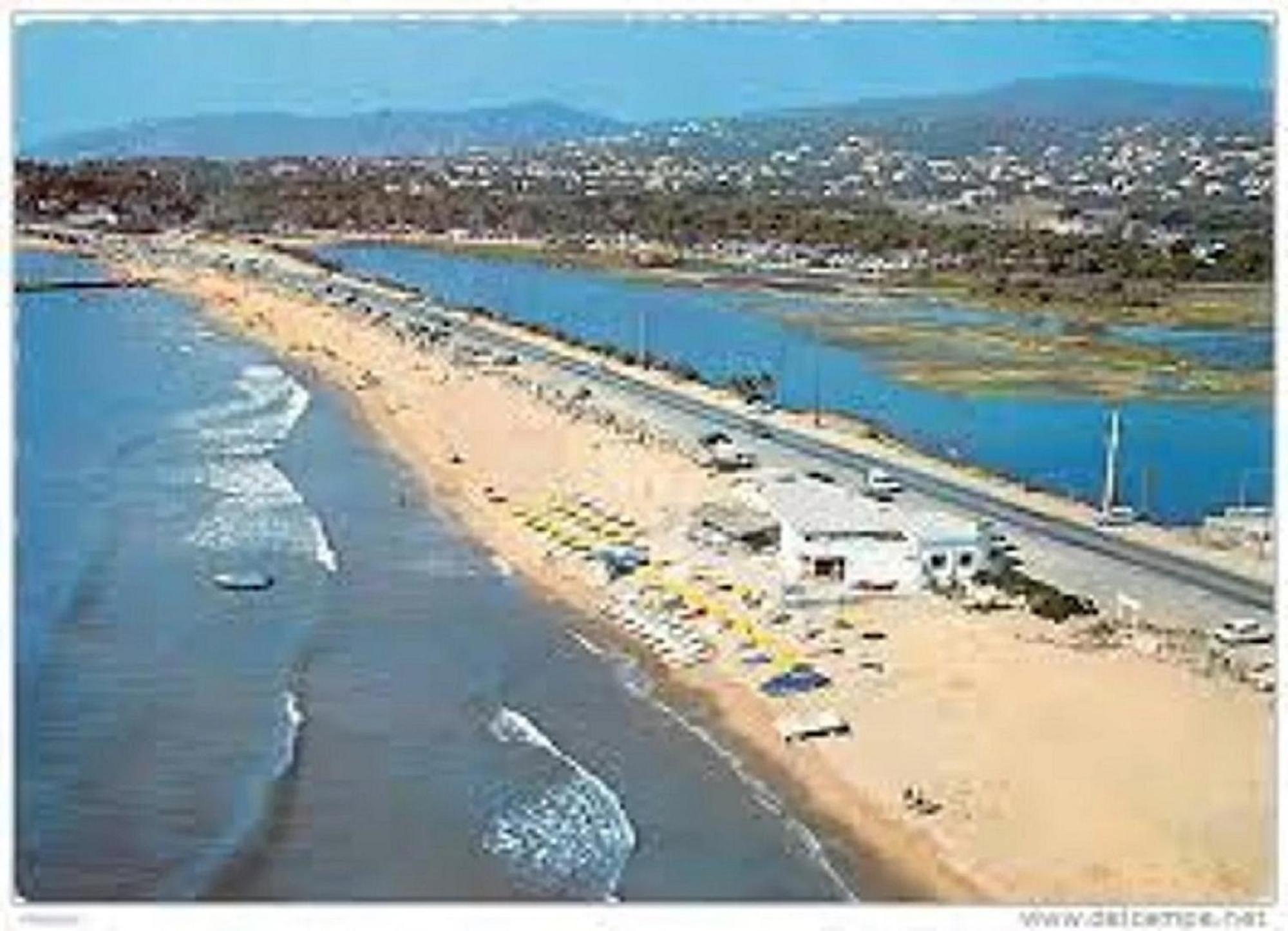 Rez De Villa Pebrier Frejus Luaran gambar