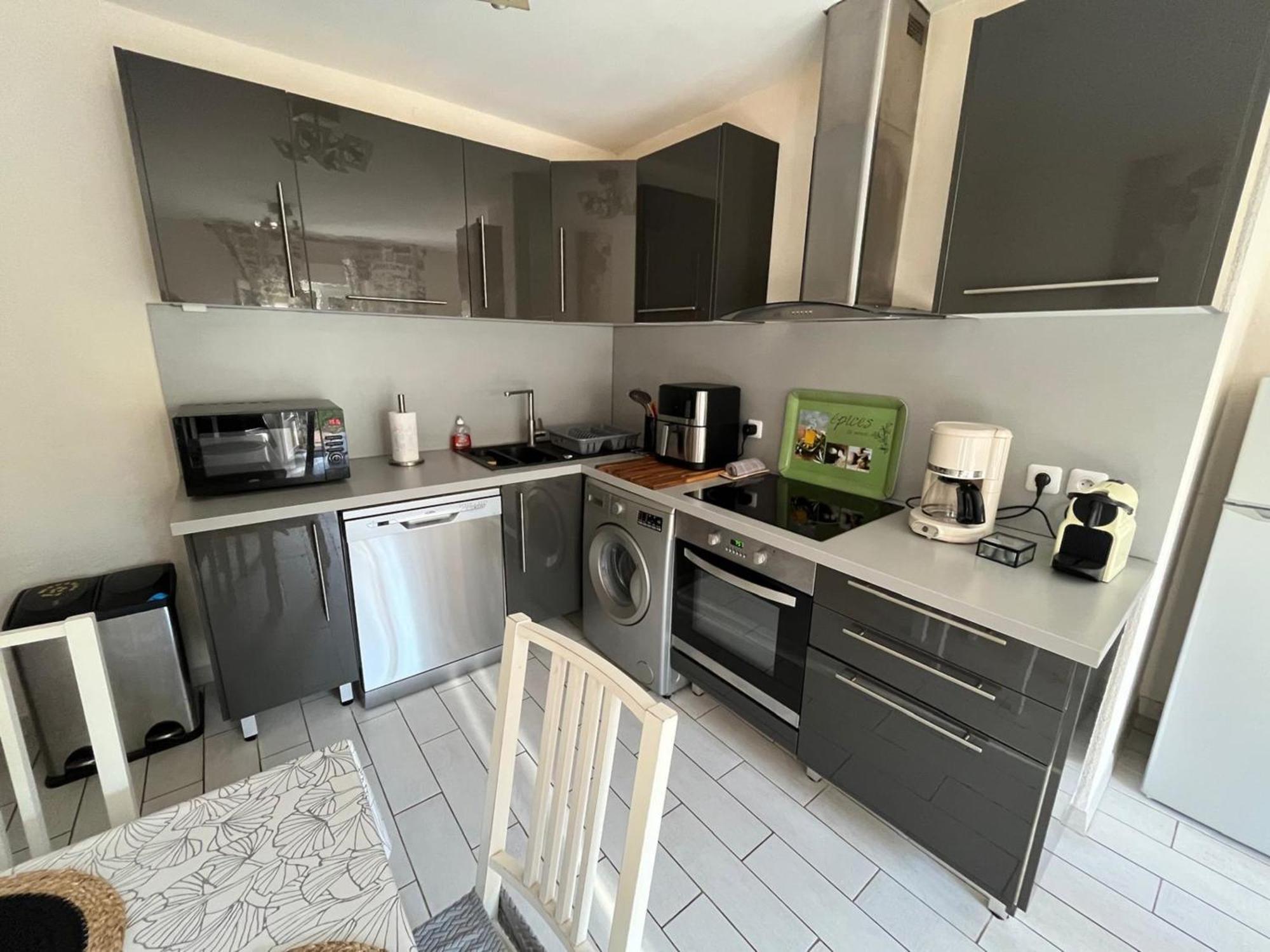 Rez De Villa Pebrier Frejus Luaran gambar