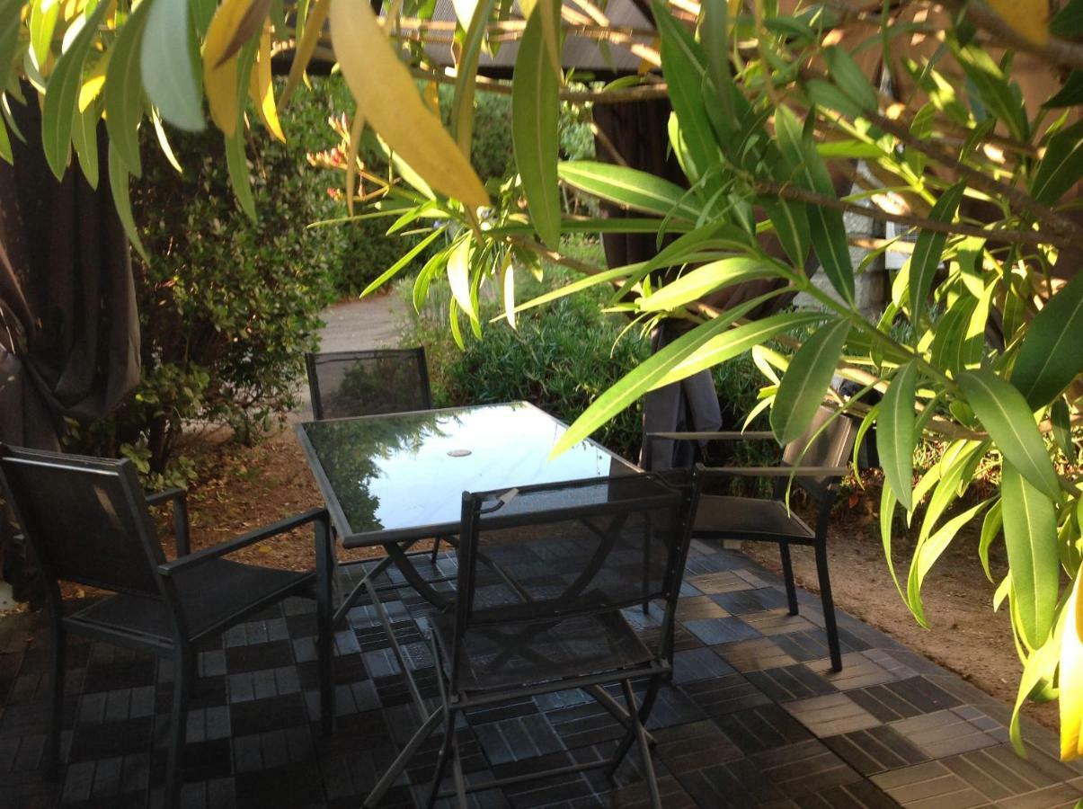 Rez De Villa Pebrier Frejus Luaran gambar